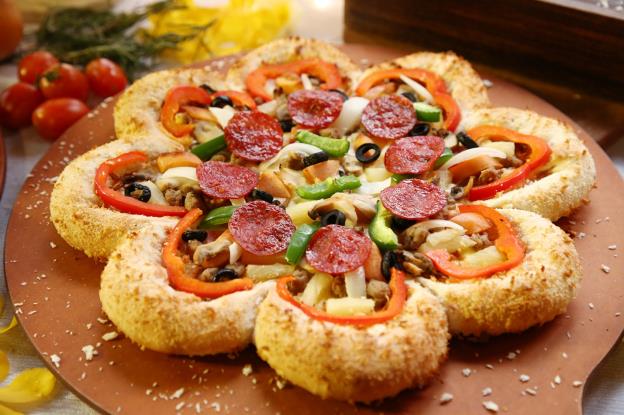 Pizza là gì 7 điều thú vị từ chiếc bánh pizza nổi tiếng